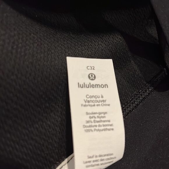 Lululemon Take Shape Bra -Black . Size C32. NWT - Picture 6 of 8
